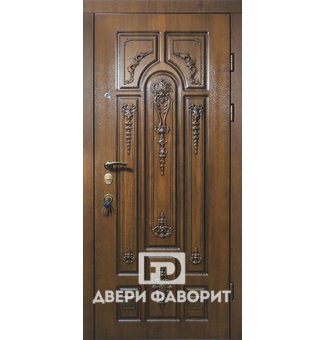 Парадная дверь с терморазрывом в коттедж