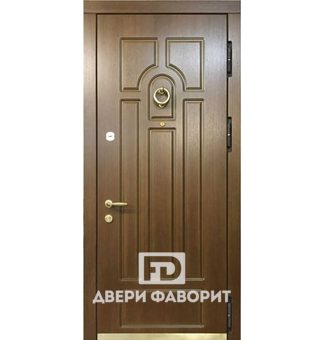 Дверь с МДФ (декоративная стучалка)