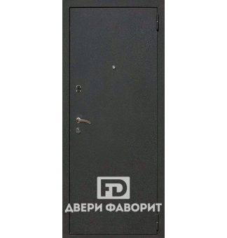дверь железная с шумоизоляцией окрашена цинкогрунтом черного цвета
